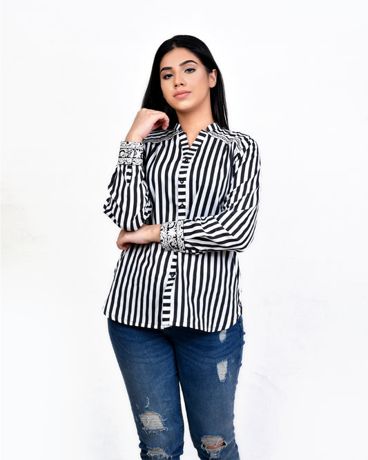 BLK STRIPED TOP