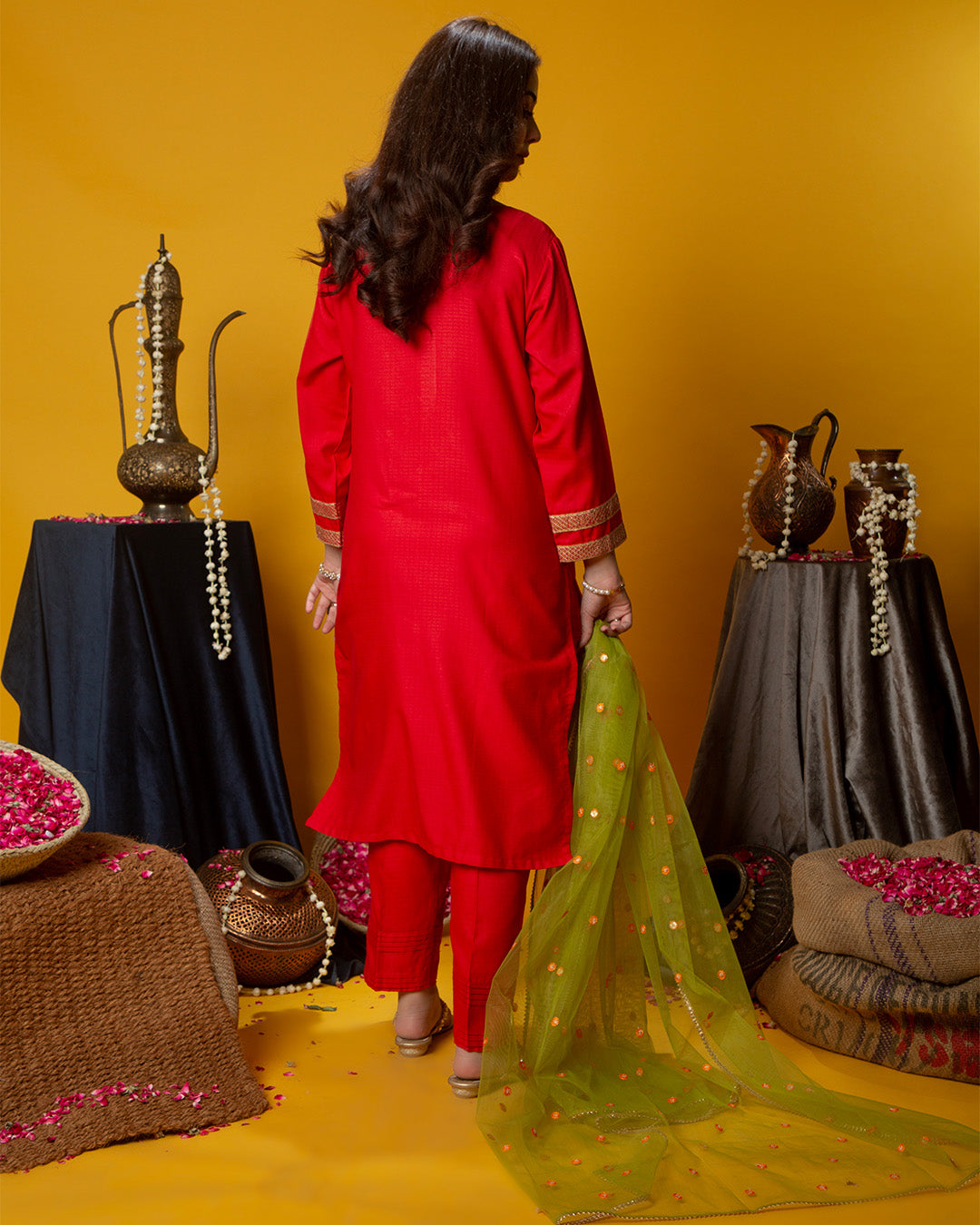 RED BORDER SEQUINS EMB 3PC