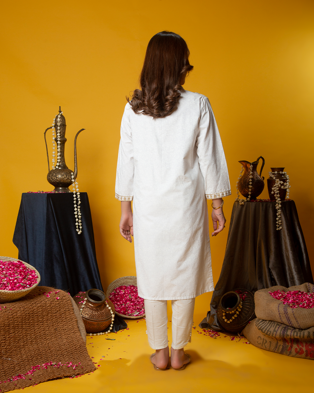 WHITE BLUE FLORAL JAAL SHIRT