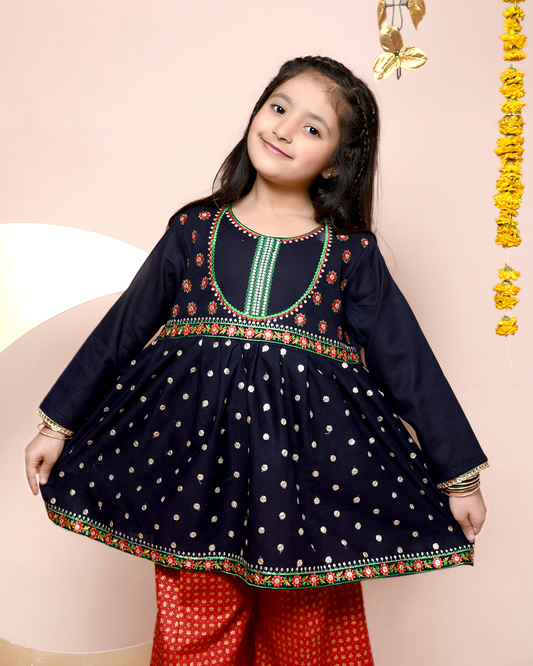 NAVY SEQUINS PEPLUM & CULLOTE SET