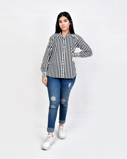 BLK STRIPED TOP