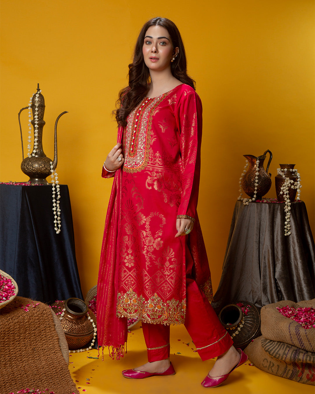 PINK EMB GOLD JACQUARD 3PC