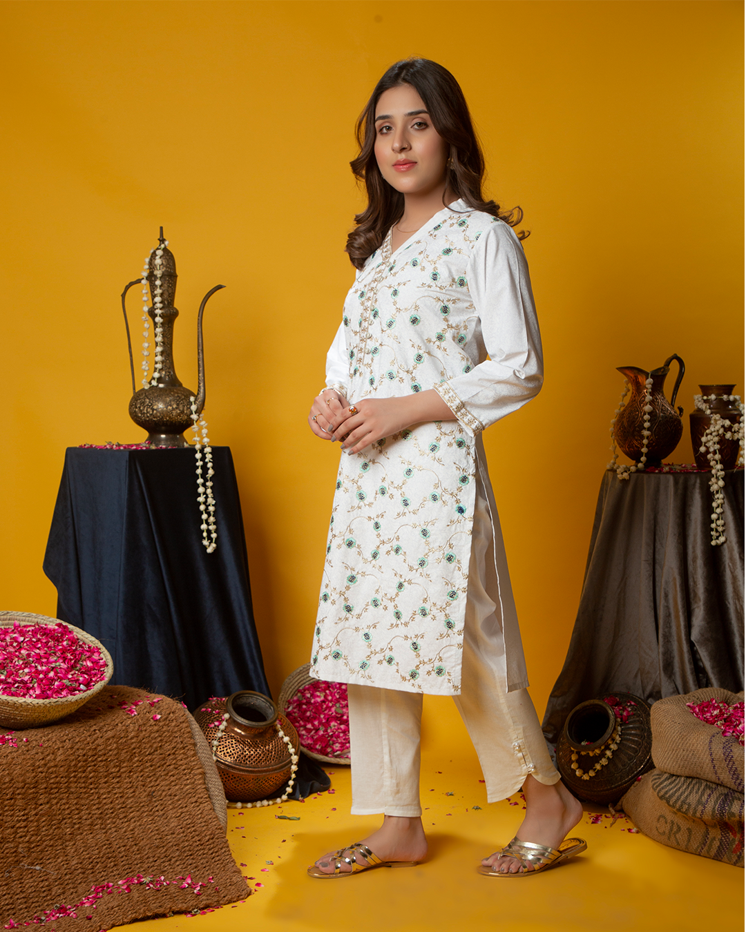 WHITE BLUE FLORAL JAAL SHIRT