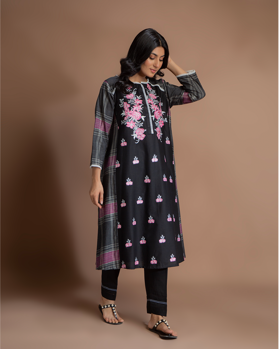 BLACK & PINK FLORAL CHK PANEL FLARE