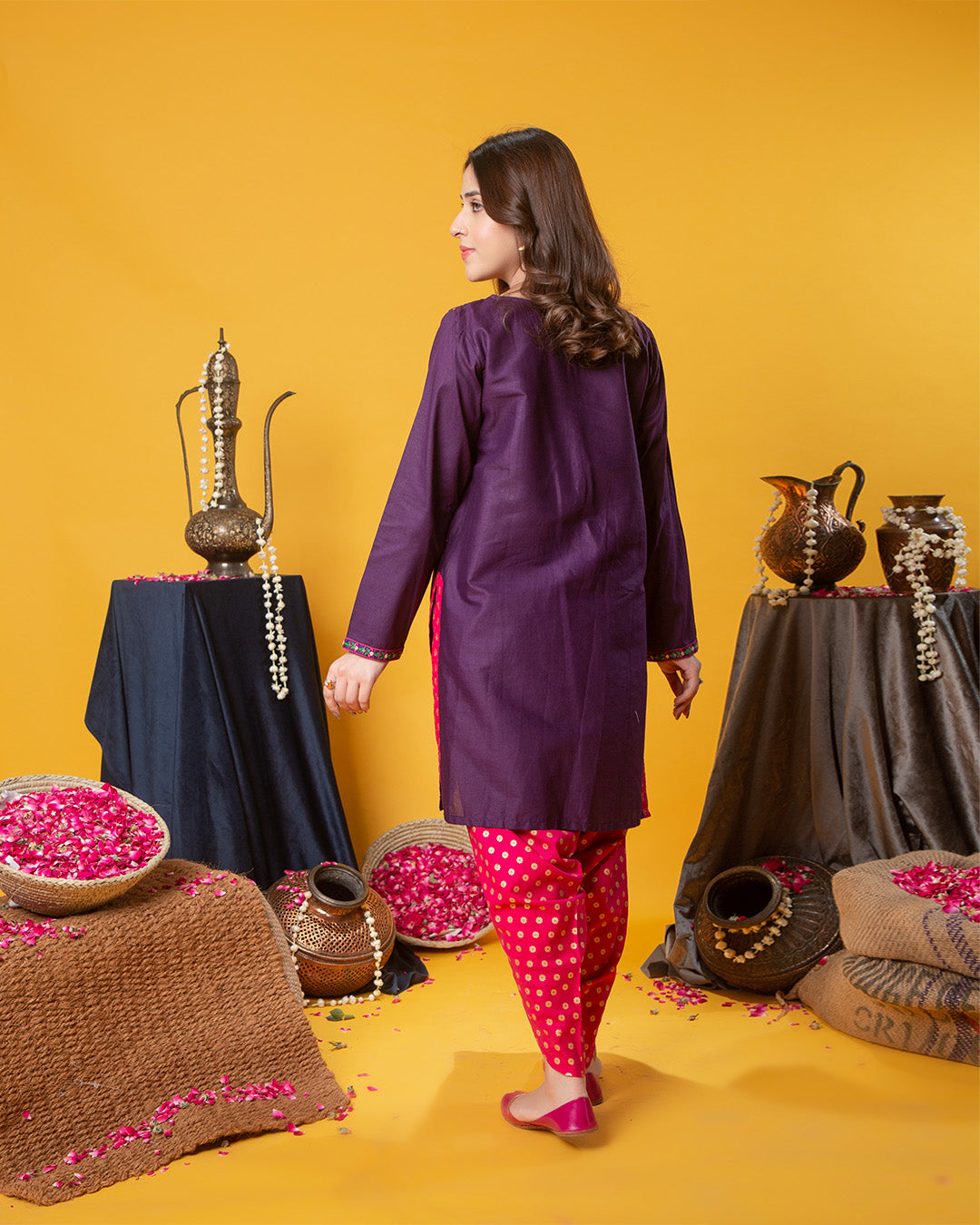 PURPLE SIDE YOKE SEQUINS 2PC