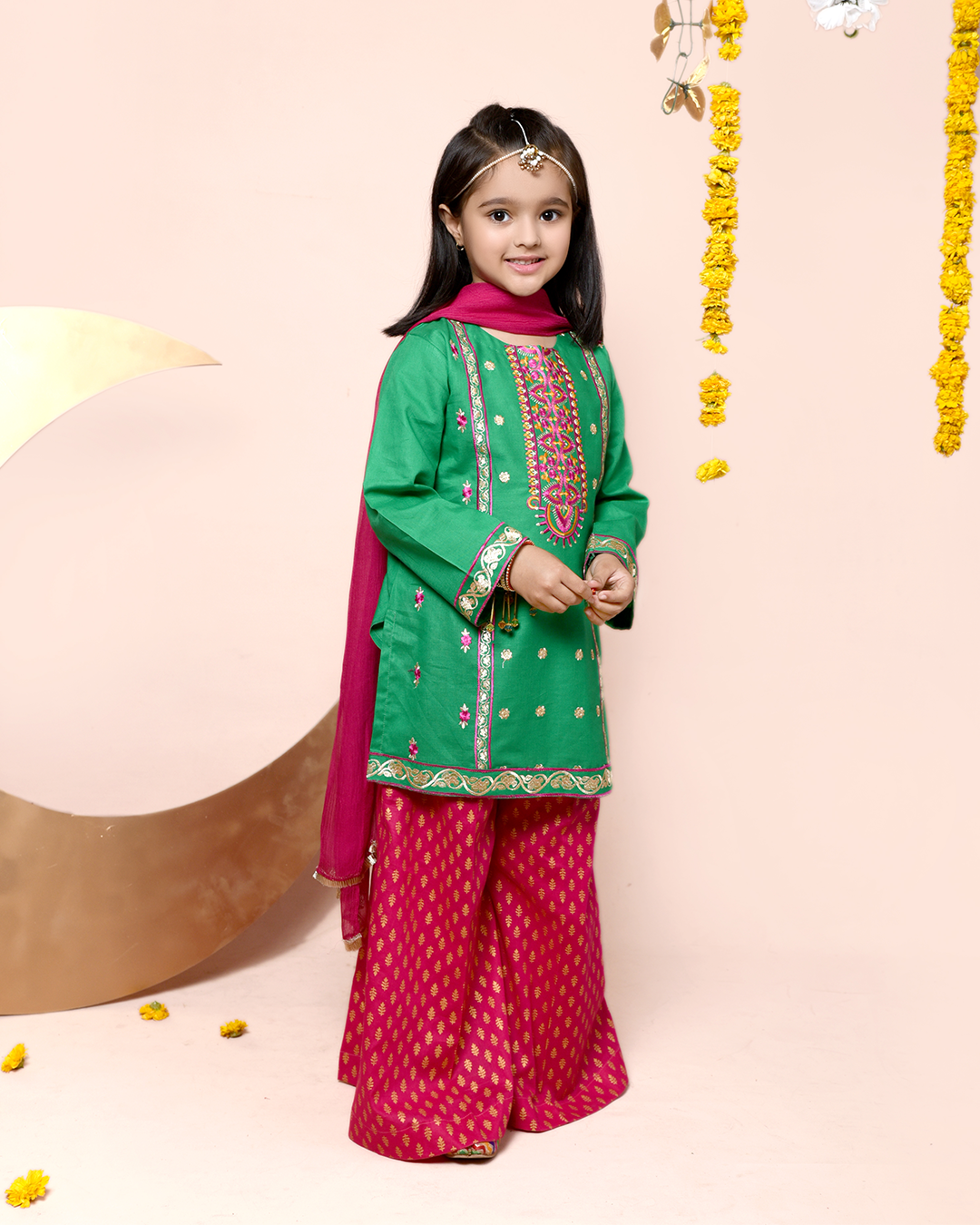 GREEN PINK SEQUINS EMB PANEL CULLOTE SET