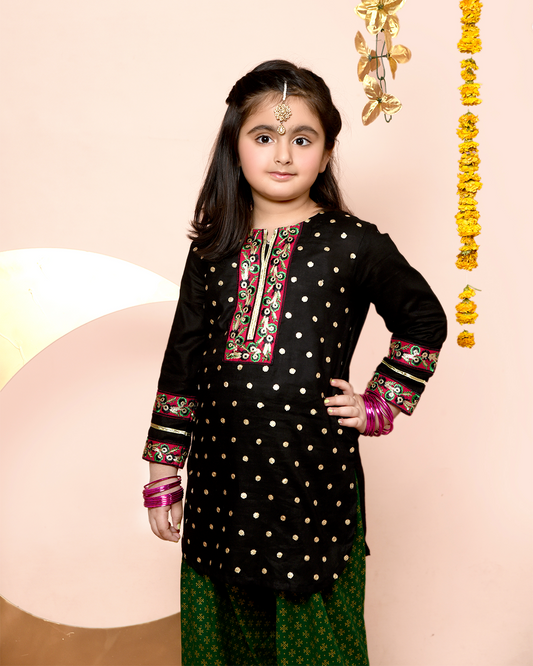 BLK SEQUINS EMB SHALWAR SET