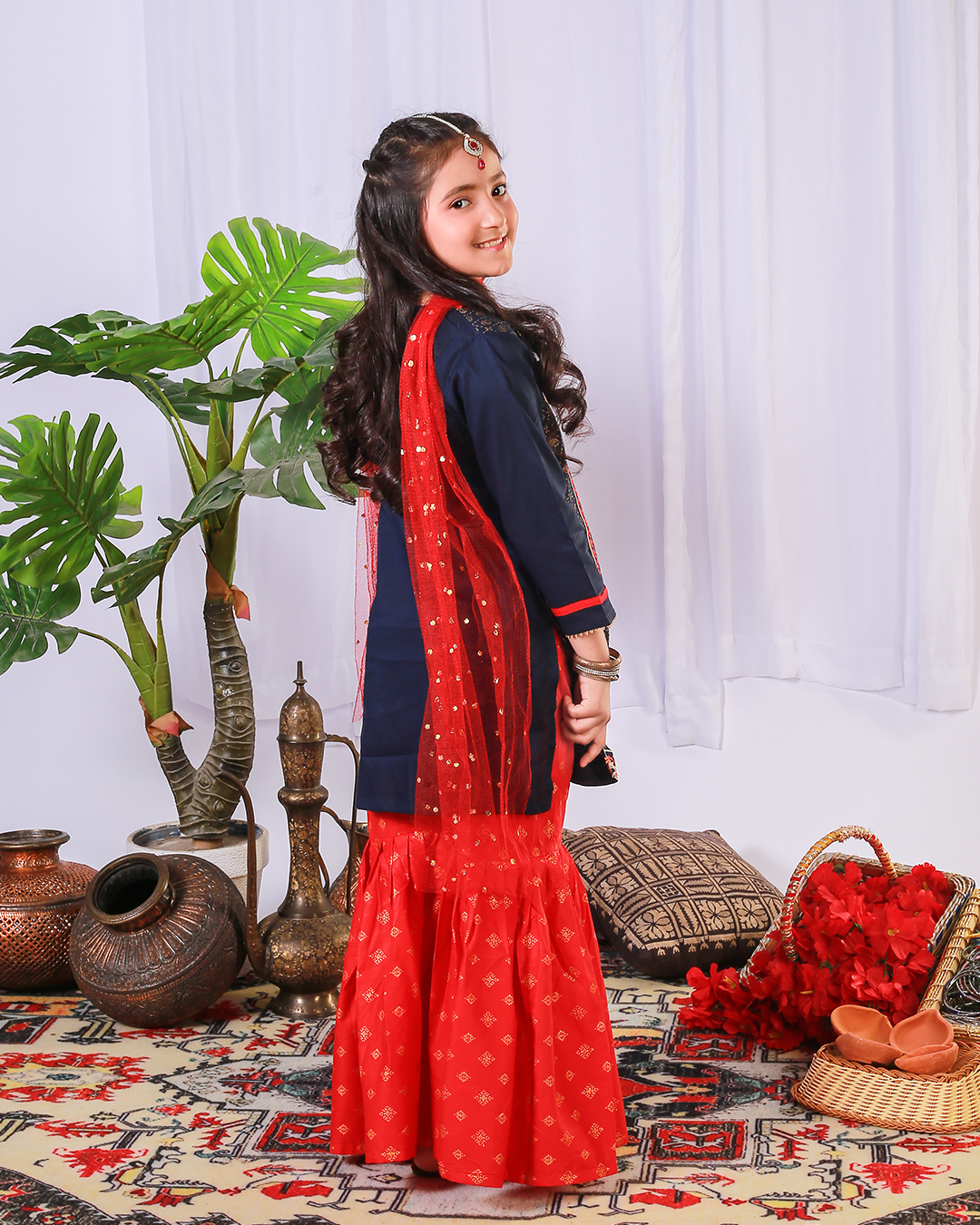 NAVY FLORAL EMB GHARARA SET 3PC