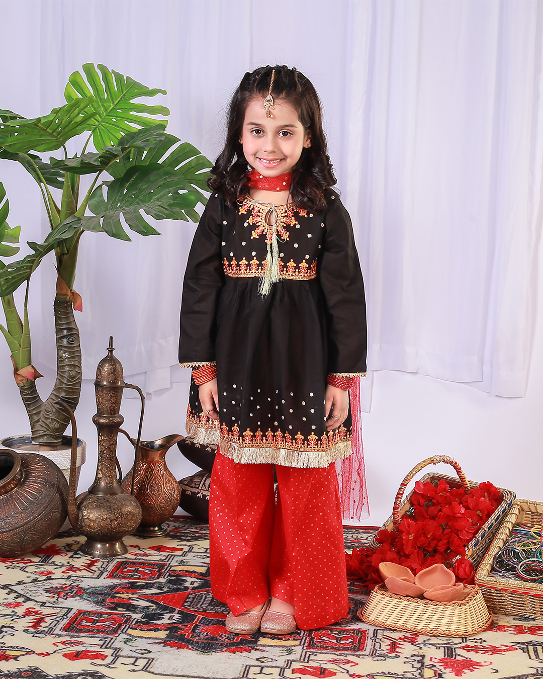 BLACK SEQUINS PEPLUM CULLOTE SET