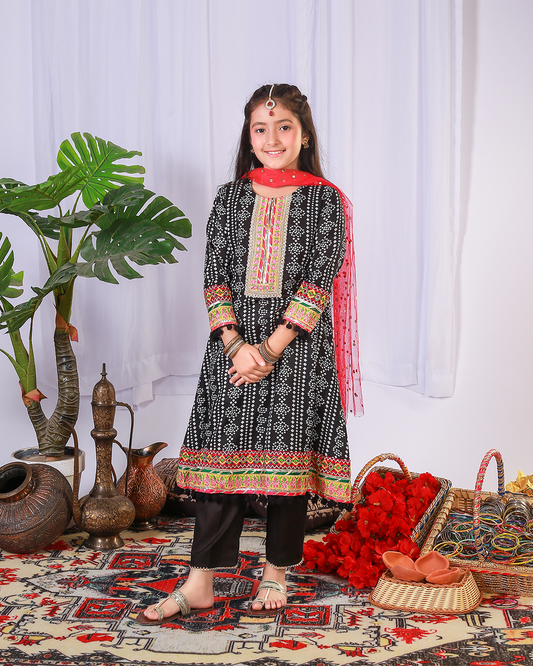 BLK CHUNRI GHERA EMB FLARE TROUSET SET