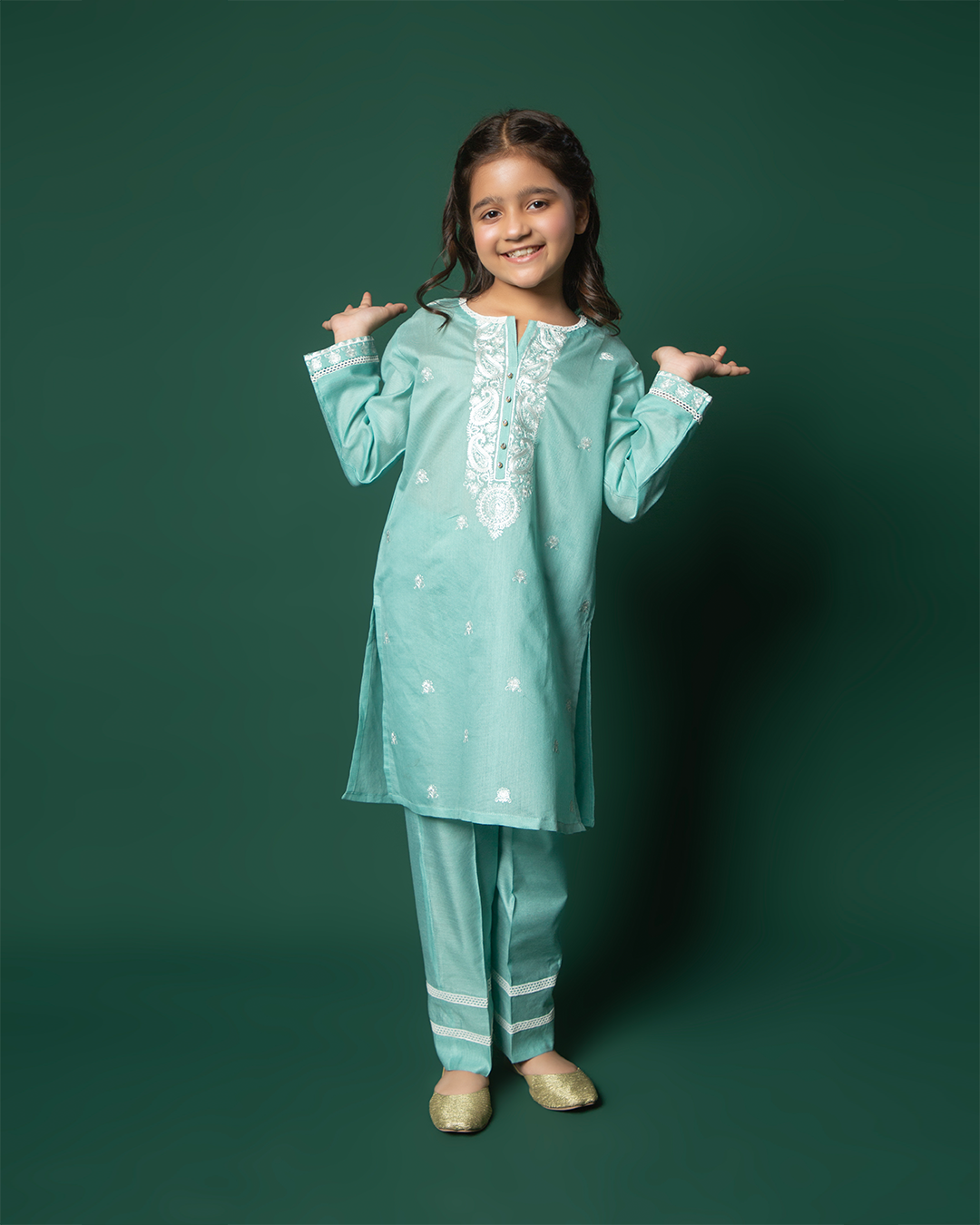 LIGHT TURQUOISE WHTE EMB COTTON NET 2PC
